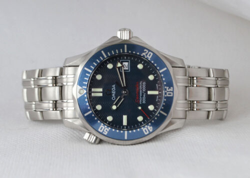 Omega Seamaster Professional 300m - Box & Card - Midsize James Bond