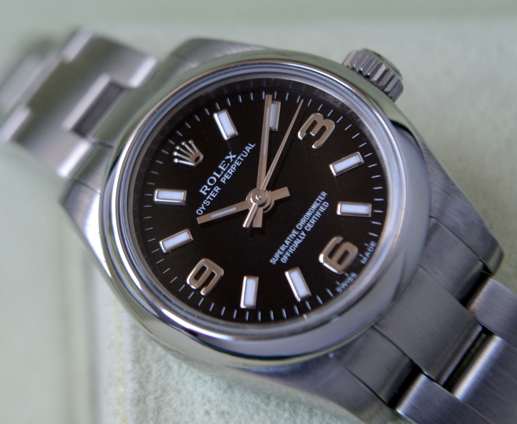 Rolex Oyster Perpetual 26 - Box & Card - 176200