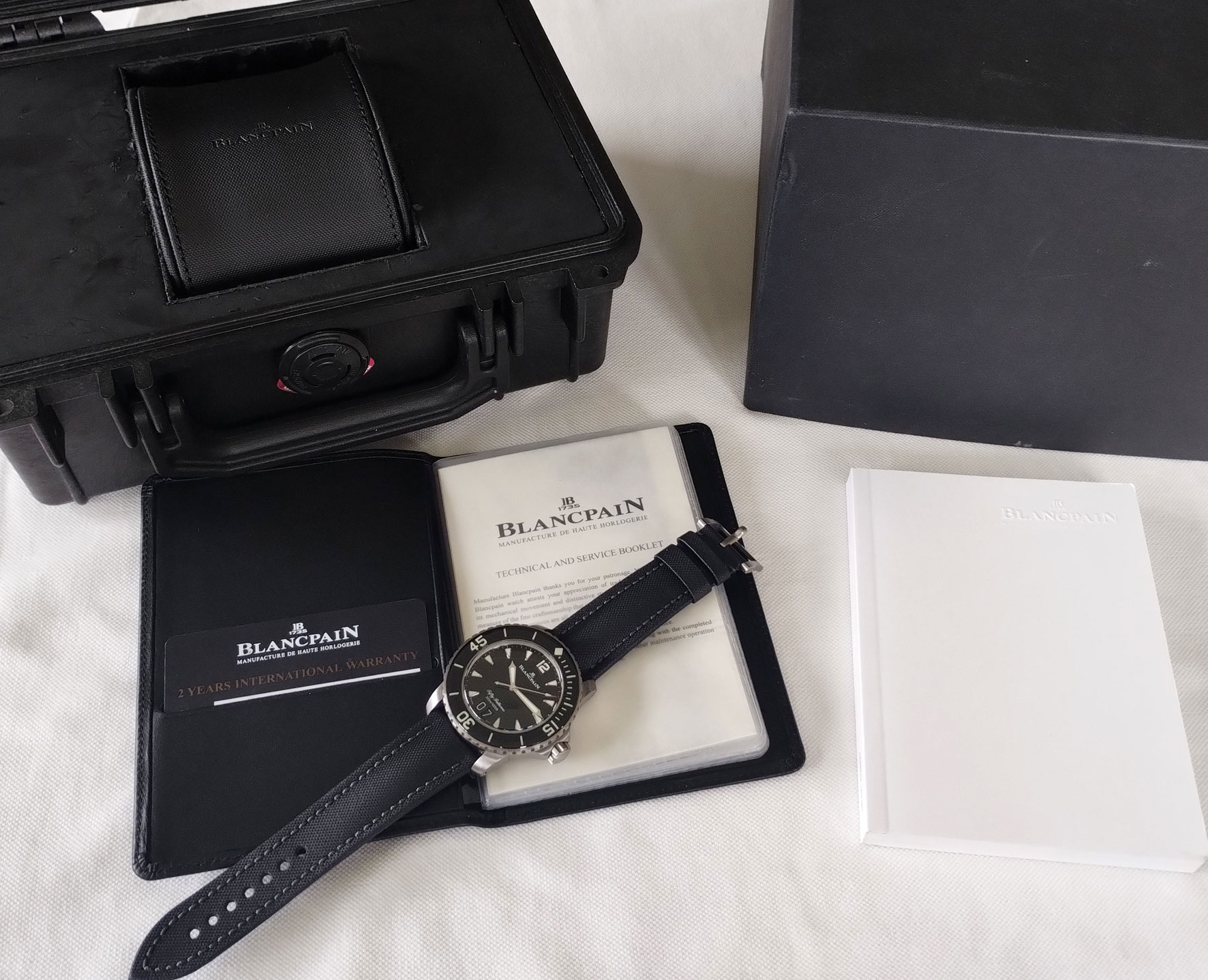Blancpain Fifty Fathoms Grande Date Titanium - 45mm - Full Set