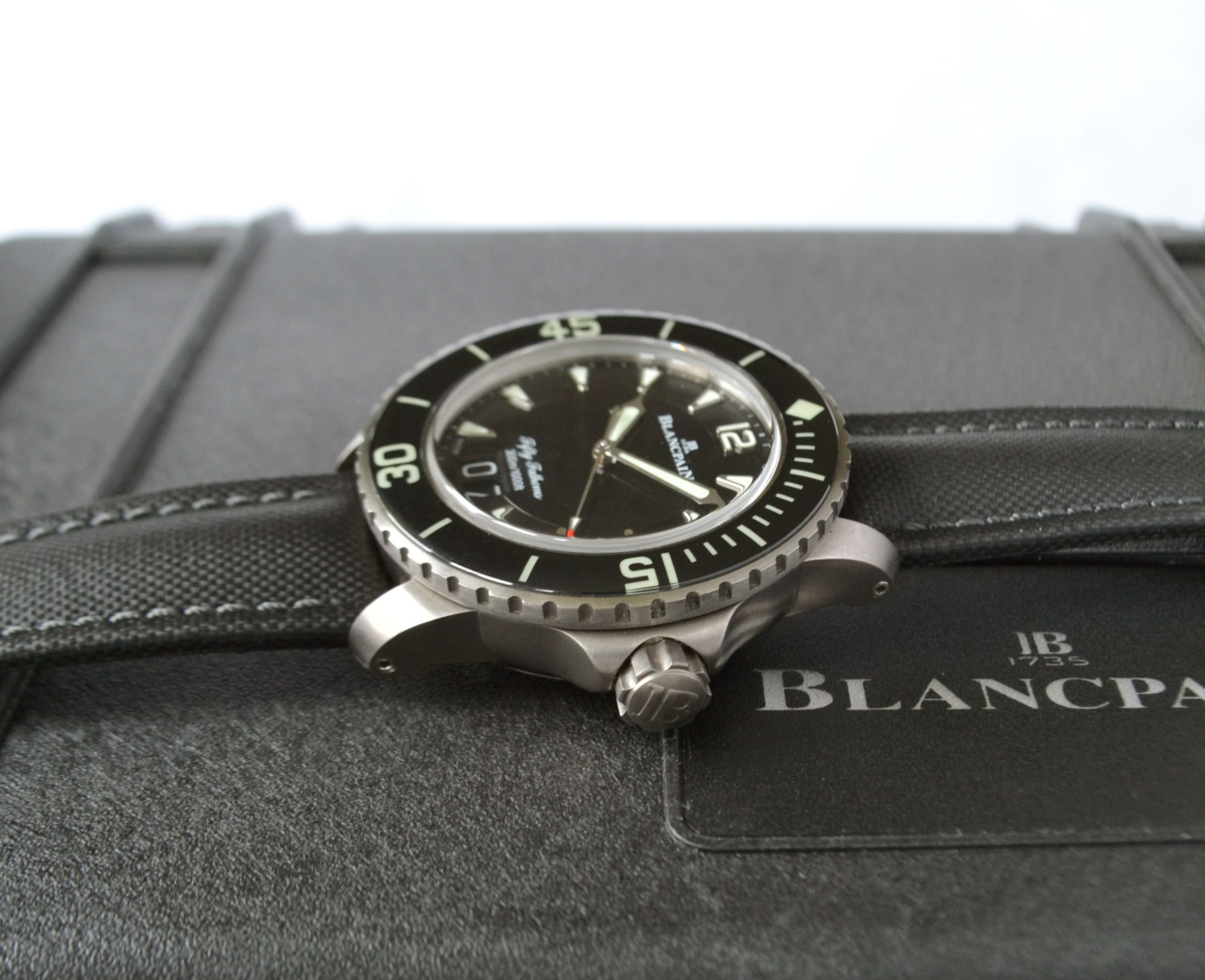 Blancpain Fifty Fathoms Grande Date Titanium - 45mm - Full Set