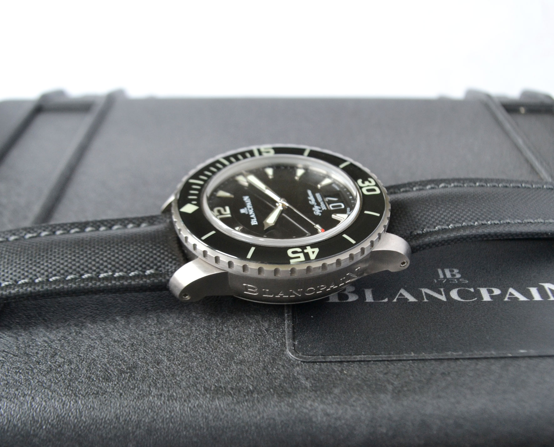 Blancpain Fifty Fathoms Grande Date Titanium - 45mm - Full Set